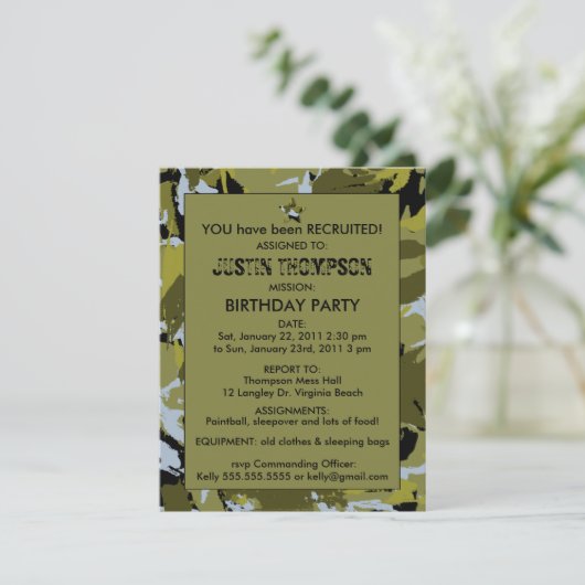 Camo Birthday Party Invititation Kaart (Staand voorkant)