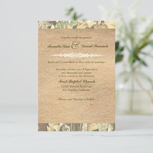 Camo Burlap Wedding Invitation Kaart (Staand voorkant)