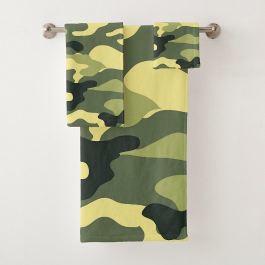 Camo Camping Hunting Green Camouflage Bad Handdoek (Insitu)