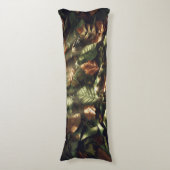 Camo Canopy - Een rustige bosvlucht Lichaamskussen (Voorkant Verticaal)