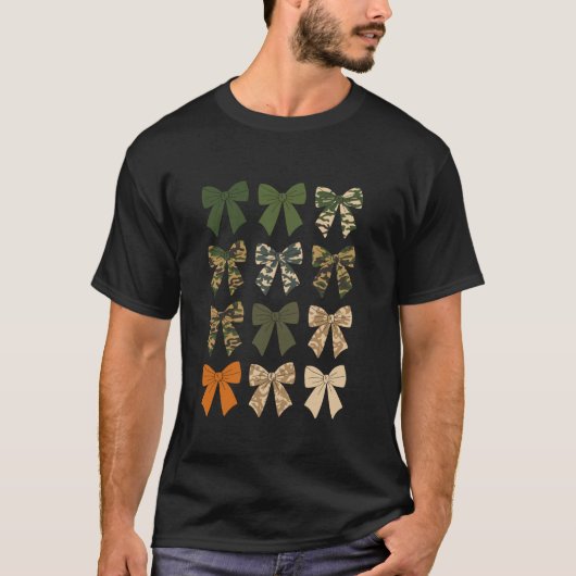 Camo Coquette Bow Hunting Camouflage Oude Camo Bow T-shirt (Voorkant)