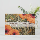 Camo en Oranje Daises Wedding Invitation Kaart (Staand voorkant)