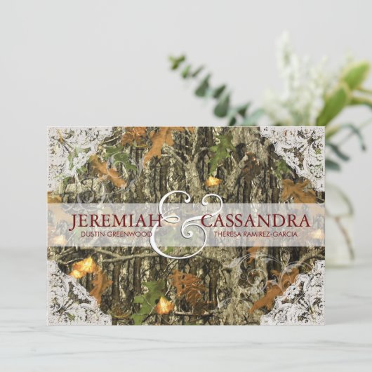Camo en White Lace Wedding Invitation Kaart (Staand voorkant)