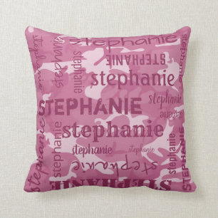 Camo gepersonaliseerd langere naam roze kussen