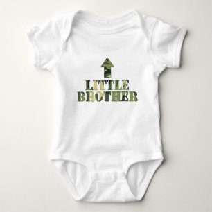 Camo LITTLE Brother shirt / geweldig baby shower i