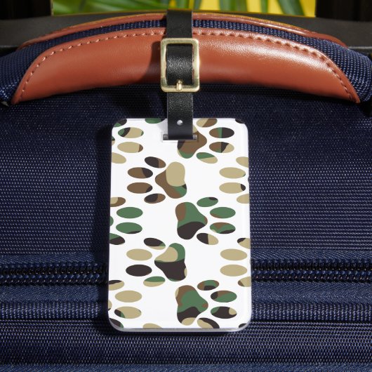 Camo Pattern Dog Paw Print Bagagelabel (Voorkant Insitu 2)