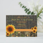 Camo Sunflower Wedding Invitation Kaart (Staand voorkant)