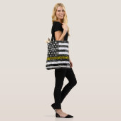 Camo Thin Yellow Line Flag Tote Bag (Op model)