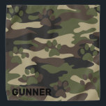 Camouflage Bandana, Militair, Dog Paw Print Bandana<br><div class="desc">Super coole camouflage bandana voor jou en je hond. Perfect passende outfit voor een outdooravontuur.</div>