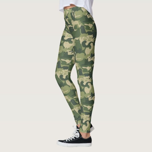 Camouflage Cats Pattern Army Green Kitty Cats Camo Leggings (Links)