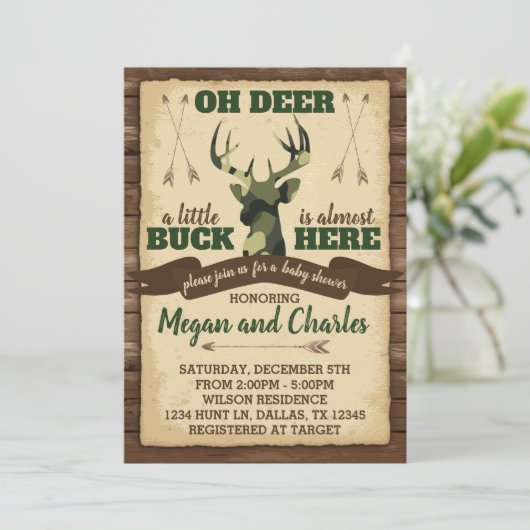 Camouflage Deer Baby shower Uitnodiging (Staand voorkant)