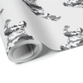 Camouflage Gray Snowboarder Cadeaupapier (Rol Hoek)