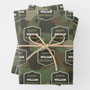 Camouflage Green Camo Army Monogram Birthday Naam Inpakpapier Vel
