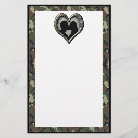 Camouflage Heart met zoende Couple Briefpapier (Voorkant)