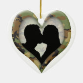 Camouflage Heart met zoende Couple Keramisch Ornament (Achterkant)