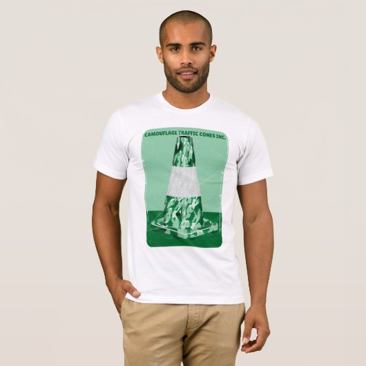 Camouflage rode kegel grappig verkeer kegel t-shirt (Voorkant volledig)