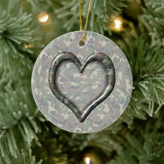 Camouflage Woodland Forest Heart op Camo Keramisch Ornament (Boom)
