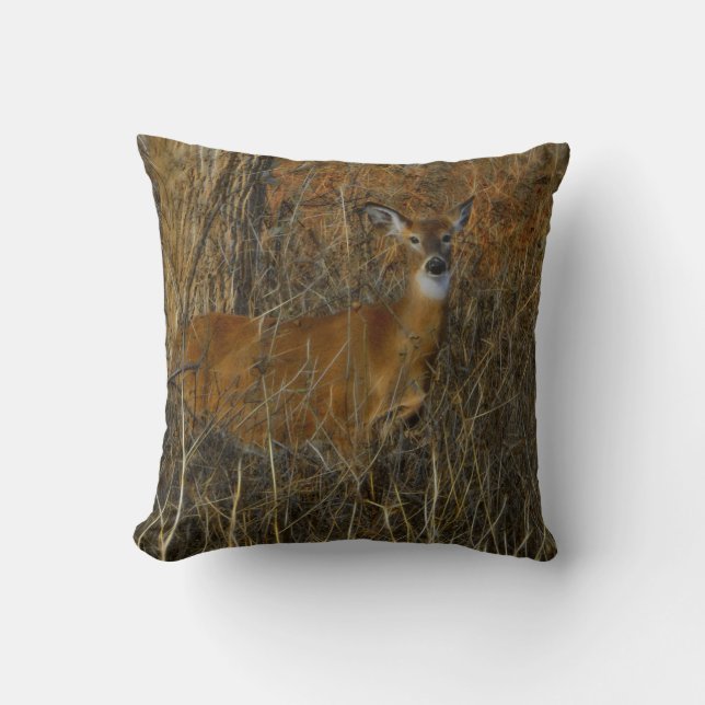Camouflaged Deer Sierkussen (Voorkant)