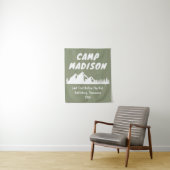 Camp Bachelorette Mountain Party Camping Prop Sign Wandkleed (In situ)