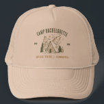 Camp Bachelorette Party Meisjes Camping Trip Custo Trucker Pet<br><div class="desc">Beleef avontuur met Camp Bachelorette Party Custom Gifts! Maak je klaar voor een onvergetelijk vrijgezellenfeest dat buitenopwinding combineert met gepersonaliseerde stijl. Deze aangepaste merchandise is de perfecte aanvulling op uw viering met een kampthema en voegt een vleugje elegantie en individualiteit toe aan uw strandreis. Verhoog uw kampeerervaring met deze aangepaste...</div>