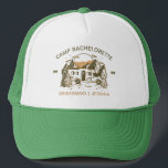 Camp Bachelorette Party Meisjes Trip Glamping Cust Trucker Pet<br><div class="desc">Beleef avontuur met Camp Bachelorette Party Custom Gifts! Maak je klaar voor een onvergetelijk vrijgezellenfeest dat buitenopwinding combineert met gepersonaliseerde stijl. Deze aangepaste merchandise is de perfecte aanvulling op uw viering met een kampthema en voegt een vleugje elegantie en individualiteit toe aan uw strandreis. Verhoog uw kampeerervaring met deze aangepaste...</div>