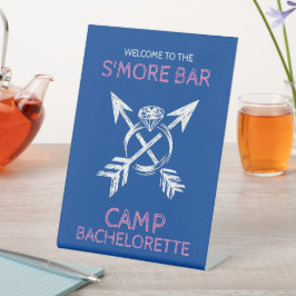 Camp Bachelorette Reclamebord Met Voetstuk