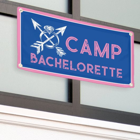 Camp Bachelorette Spandoek (Buitenkant Gebouw)