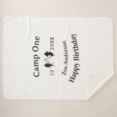 Camp one happy birthday name date campingadventure sherpa deken (Voorkant (horizontaal))