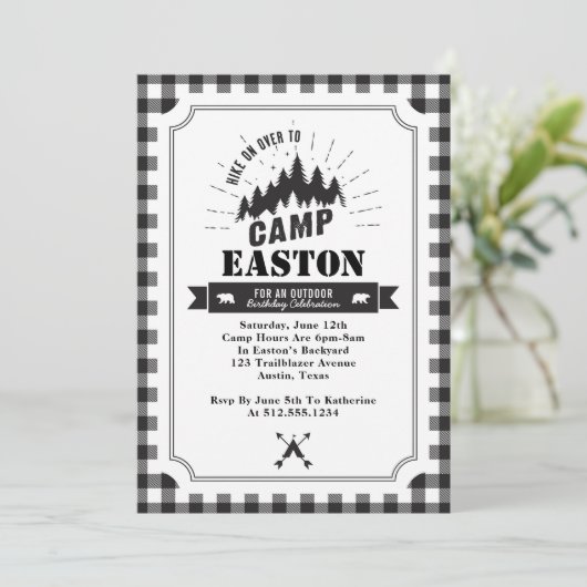 Camp Verjaardagsfeestuitnodiging Kaart (Staand voorkant)