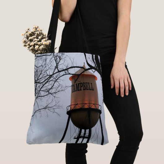Campbell CA Watertoren Geborsteld Polyester Boodsc Tote Bag (Dichtbij)
