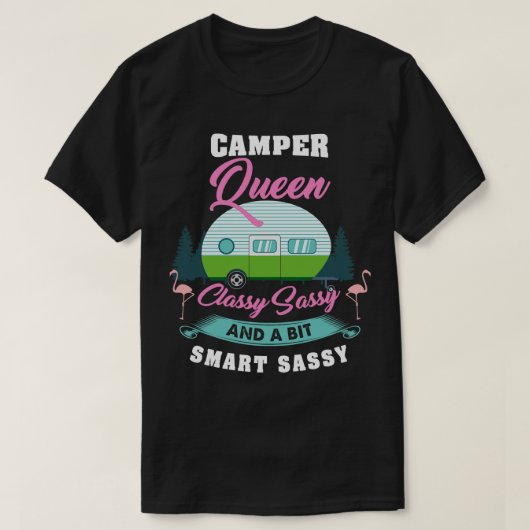 Camper Classy Sassy en een beetje slim assy Funny T-shirt (Design voorkant)