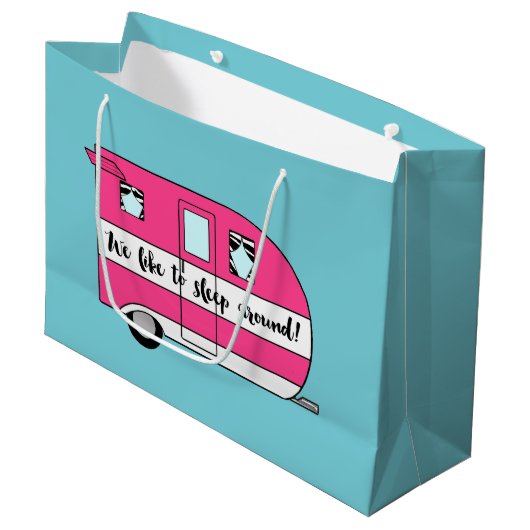 Camper Gift Bag: "We slapen graag rond" Groot Cadeauzakje (Voorkant Gekanteld)