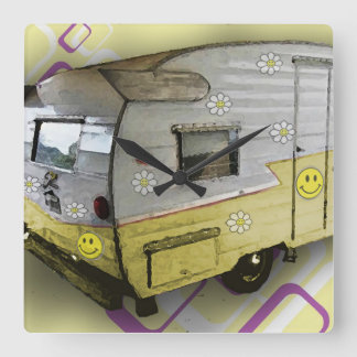  camper Trailer Clock in Yellow Vierkante Klok