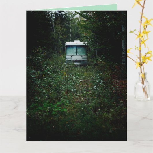 CAMPER TRAILER FUNNY UIT DE GRID BIRTHDAY KAART (Gele Bloem)