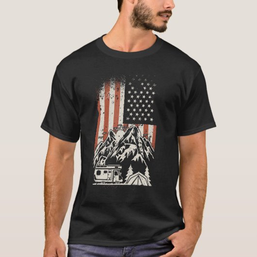 Camper USA Flag Caravan - Funny Camping T-shirt (Voorkant)