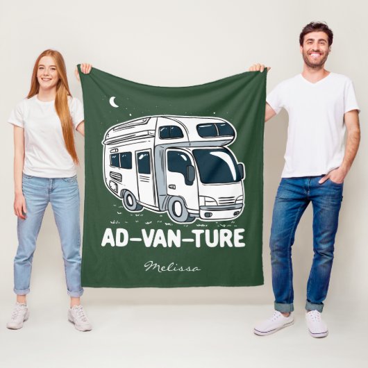 Camper Van Camping Avontuur Grap Fleece Deken (In situ)