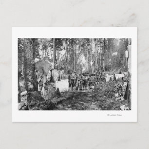 Campers Posing Briefkaart