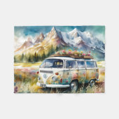 Campervan Bliss Retro Campervan in de bergen Fleece Deken (Voorkant (Horizontaal))
