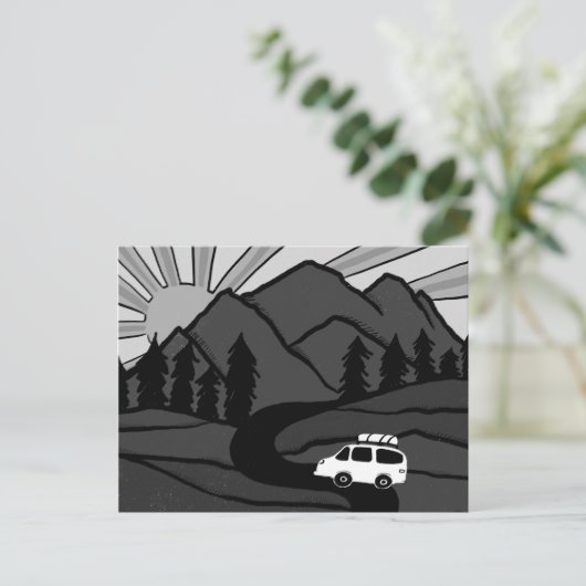 Campervan Mountains Vanlife RV Sunrise B&W Briefkaart (Staand voorkant)
