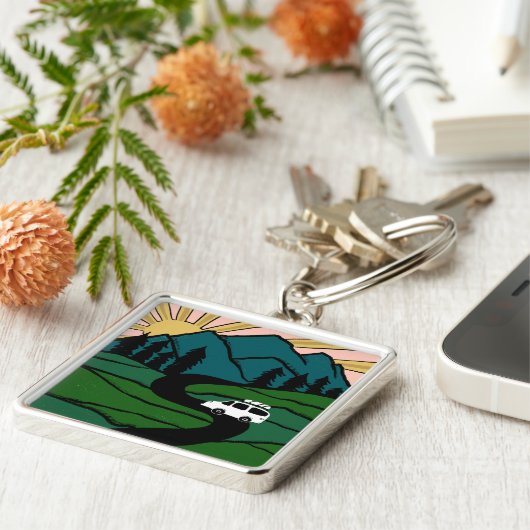 Campervan Mountains Vanlife RV Sunrise Sleutelhanger (Zijkant)