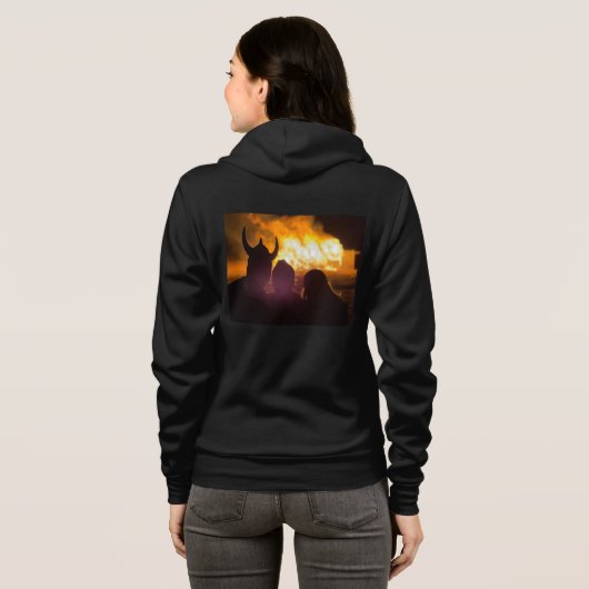 Campfire Neccesity for Firestarters Hoodie (Achterkant volledig)
