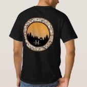 Camping at Sunset Pebble Round Design T-Shirt (Achterkant)