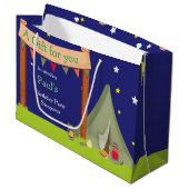 Camping Birthday Party Sleepover Khaki Green Groot Cadeauzakje (Voorkant Gekanteld)