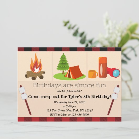 Camping Birthday Uitnodiging (Staand voorkant)