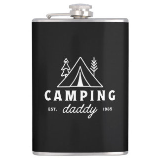 Camping dad funny father camper forest retro black heupfles