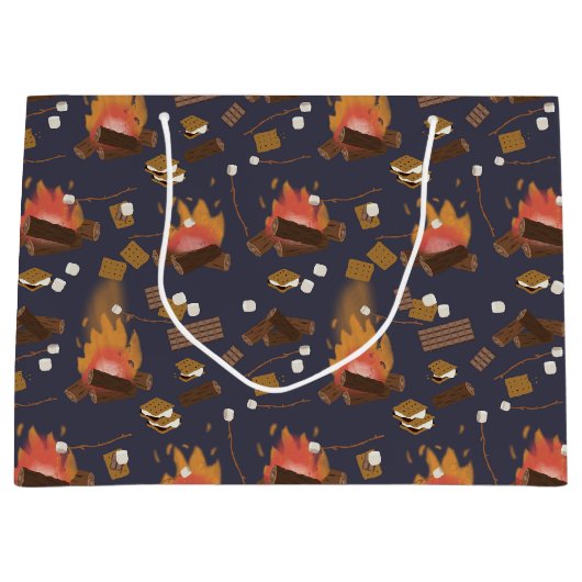 Camping Fire Outdoor Adventure & Marshmallows Groot Cadeauzakje (Voorkant)