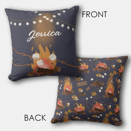 Camping Fire Outdoor Adventure & Marshmallows Kussen