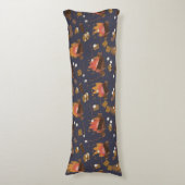 Camping Fire Outdoor Adventure & Marshmallows Lichaamskussen (Voorkant Verticaal)