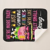 Camping Friends Are Like A Small Gang Sherpa Deken (Voorkant (horizontaal))