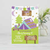 Camping glamping girl-uitnodiging. kaart (Staand voorkant)